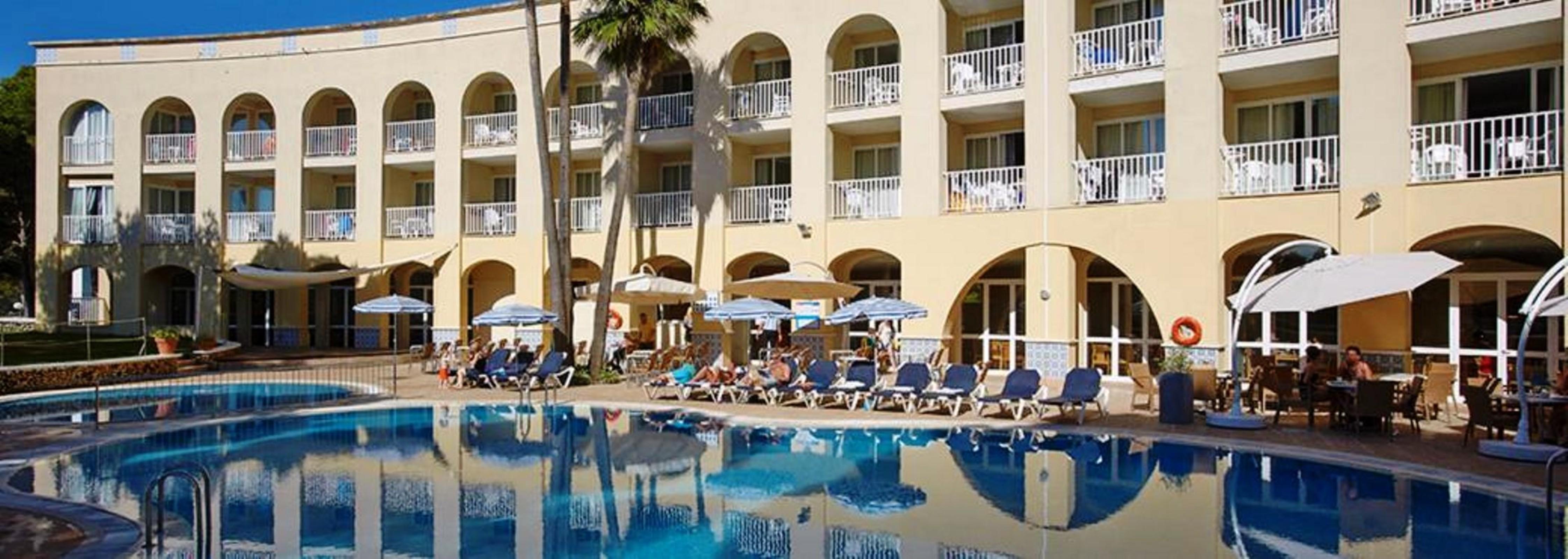 Aparthotel Comitas Floramar Cala Galdana  Exterior foto