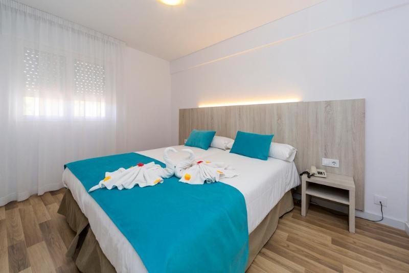 Aparthotel Comitas Floramar Cala Galdana  Habitación foto